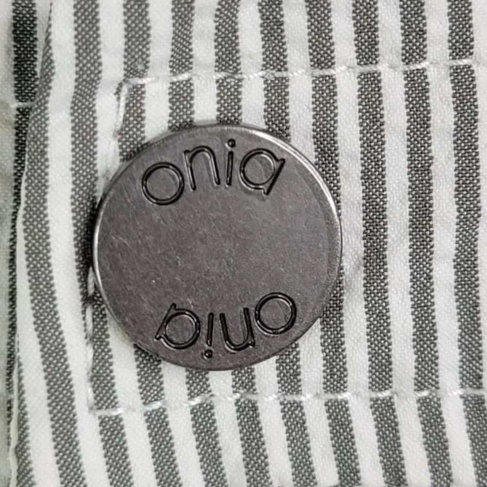 Onia size 36